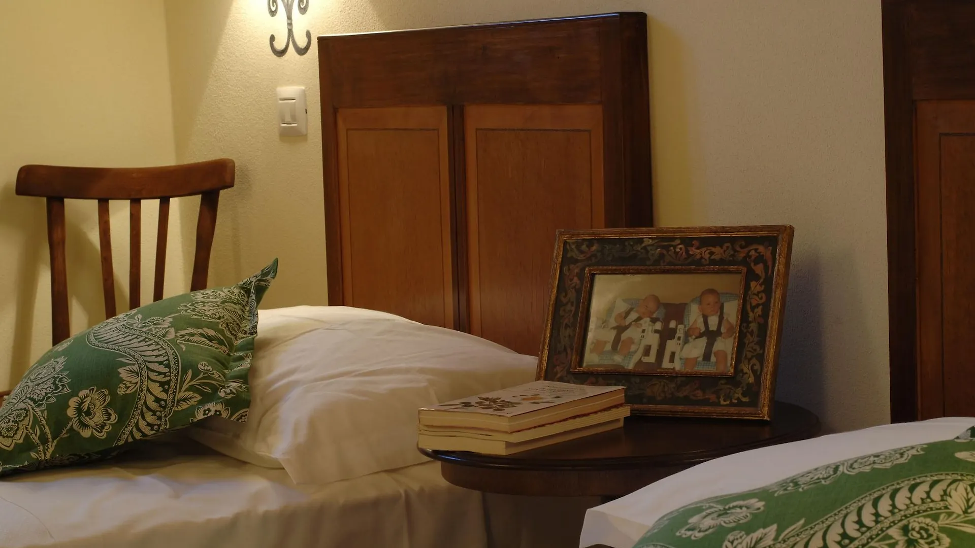 Relais Corte Paradiso Peschiera del Garda 0*,  Italy
