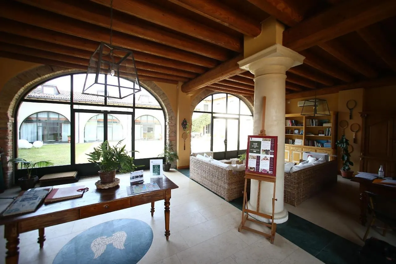 Relais Corte Paradiso Peschiera del Garda Italy