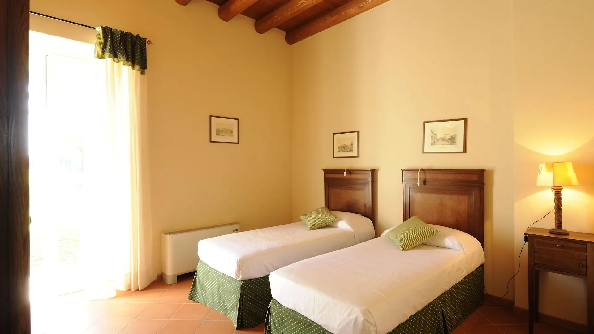 Relais Corte Paradiso Peschiera del Garda Itália